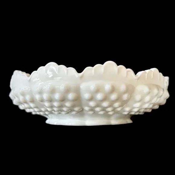 Vintage Fenton Glass Ashtray MCM White Scalloped Chip and Dip Bowl Hobnail Vtg - Picture 4 of 12
